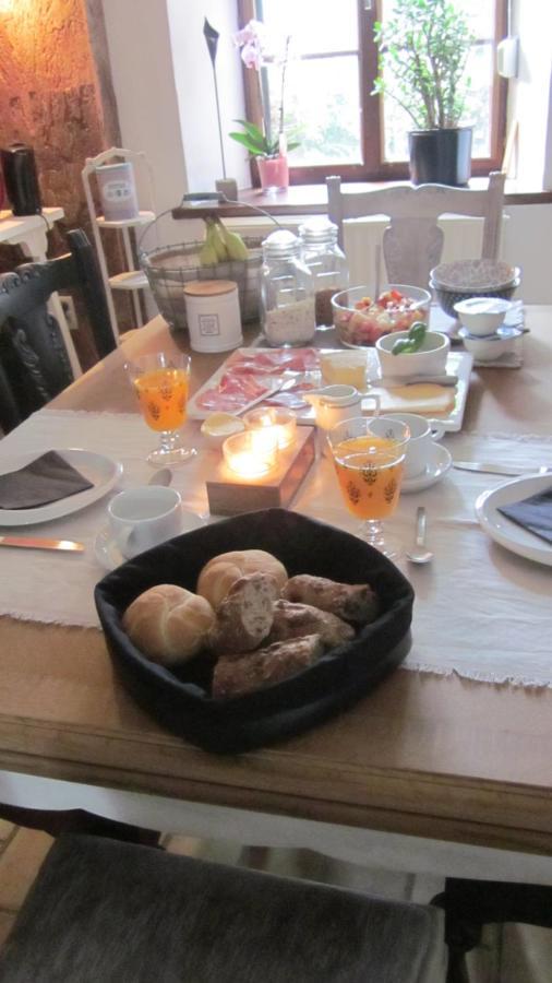 La Bourgseigneurie Hotel Bourseigne-Vieille ภายนอก รูปภาพ