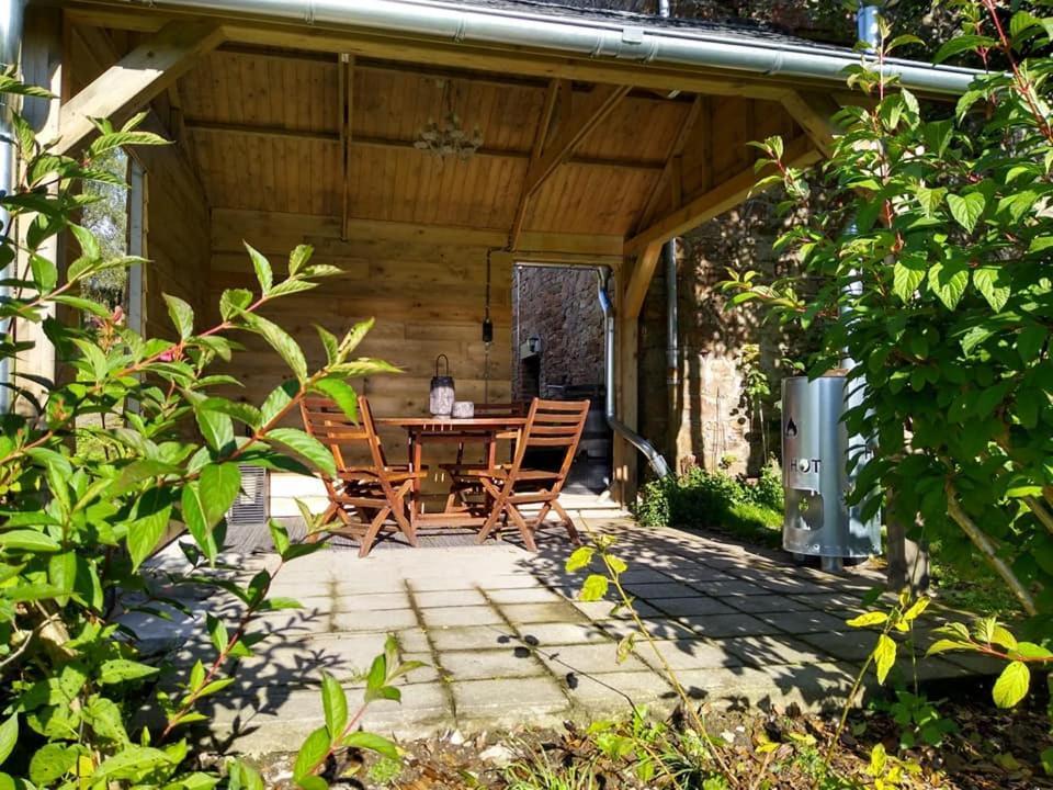 La Bourgseigneurie Hotel Bourseigne-Vieille ภายนอก รูปภาพ